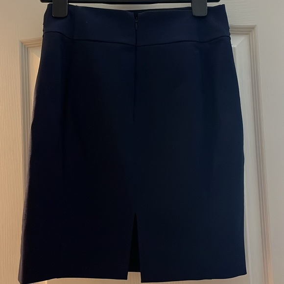 Express pencil suit skirt size 4 - Picture 2 of 4